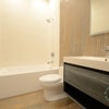 Looking for female only room available on bleecker Main Photo