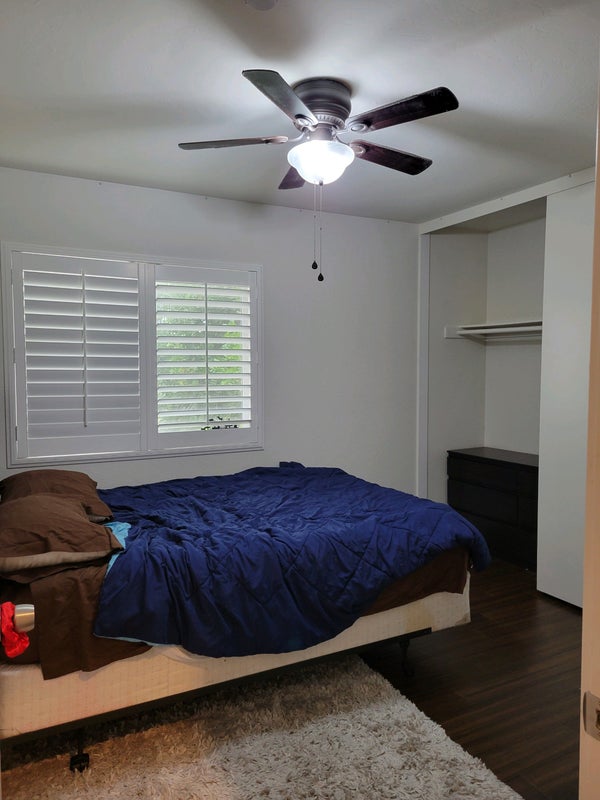 Photo 1: Bedroom