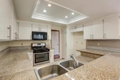 3 Private Bedrooms for Rent in 4bed/3bath home Main Photo