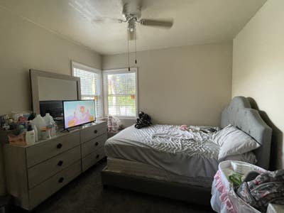 Room+Restroom for rent Main Photo
