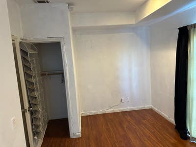 2 Floor renting Main Photo