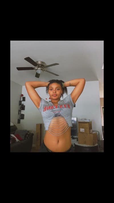Professional Female seeks a small or large room Main Photo