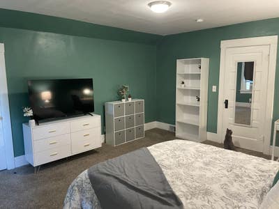 Large Room near Gonzaga University in Logan Main Photo