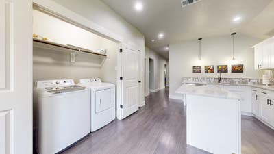 Dallas House. 10 Minute Drive to Downtown. Spaciou Main Photo
