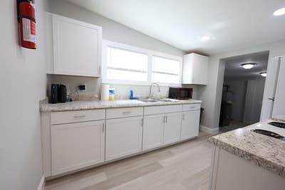 Exciting PropertySuperhost ManagedNewly Renovated Main Photo