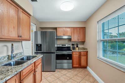 Comfy & spacious Orlando House with Backyard Main Photo