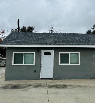 Renovated 1Bed 1Bath Duplex Available 025 Main Photo