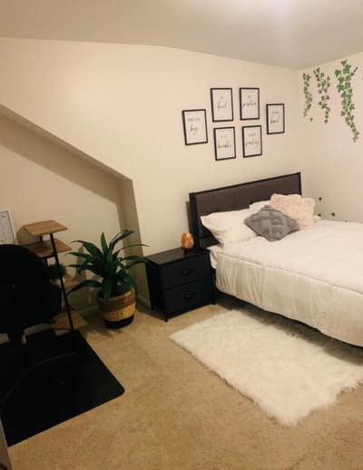 Room w utilities included! Main Photo