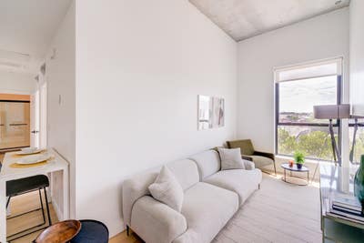 Furnished Room in Shared 3 Bed 2 Bath Apartment Main Photo