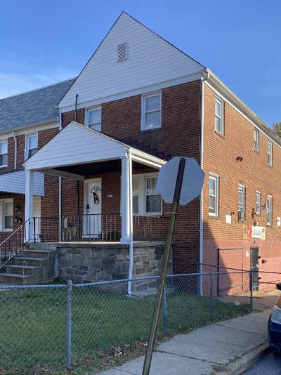 700 Room for Rent (Shared Bath) 823 Woodington Rd Main Photo