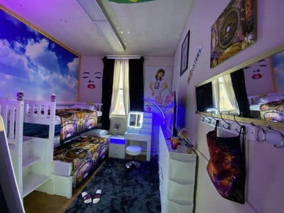 Premium Room Rental, Fully Furnished Main Photo