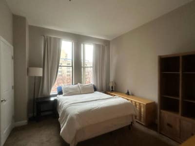 Inner Harbor/Downtown Private 1 Bed/Private Bath Main Photo