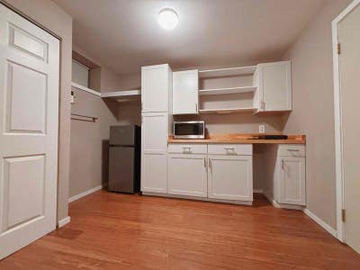 Furnished Studio $1295 Including utilities Main Photo