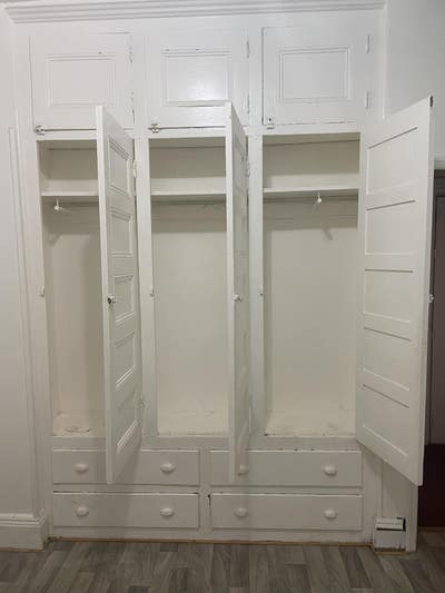 Nice Private Room with closet close to Subway J /Z Main Photo