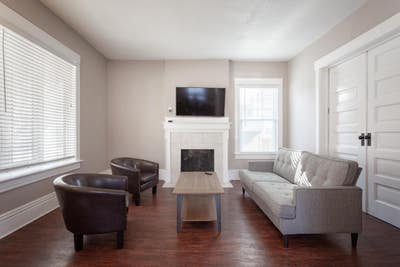 Urban living at its best ― discover this stunning Main Photo