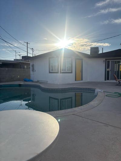 Cozy Las Vegas residence with private pool and out Main Photo