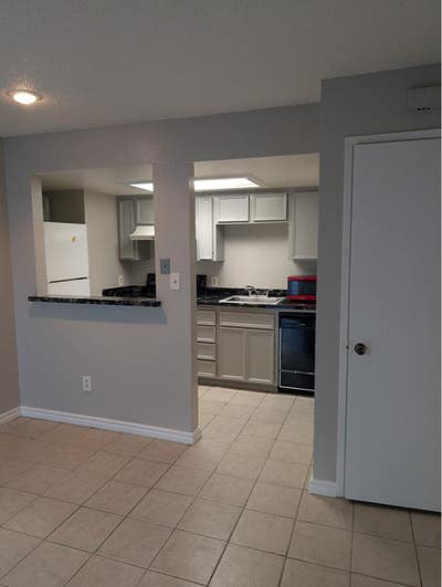 Studio has full kitchen & covered patio Main Photo