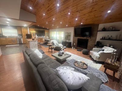 Perfect Location with POOL! Remodeled Home Main Photo