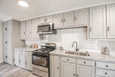 Comfy & beautiful Dallas House with Television Main Photo