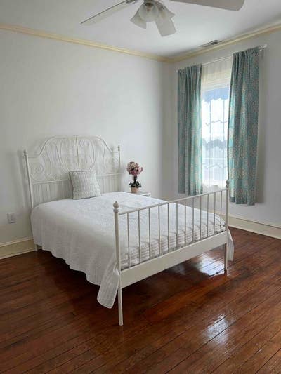 Large Bedroom w Shared Bathroom_available NOW_util Main Photo