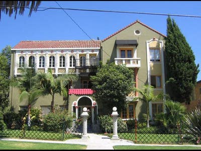 2028 N Beachwood Cyn Drive #103 Hollywood Hills Main Photo