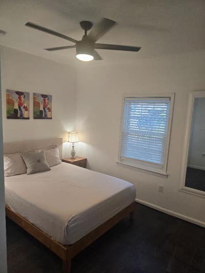 Cozy Chic Fully Furnished Main Photo