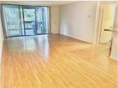 Peaceful apartment near the beach! Main Photo