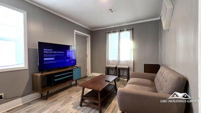 Orange Gummy Bear Apartment Main Photo