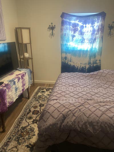 Nice room for rent. Main Photo
