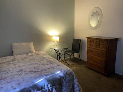 Room for rent. Private bath. West Lancaster Main Photo
