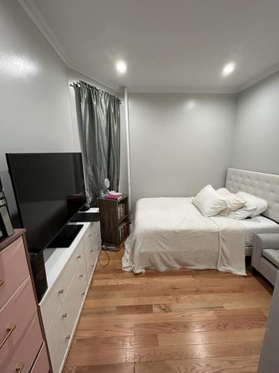 $1,043 a month for bedroom in Upper Manhattan Main Photo