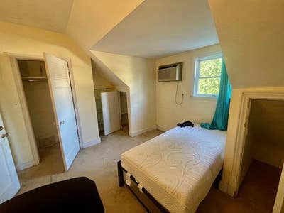 Furnished Private Bedroom, washer dryer, kitchen Main Photo