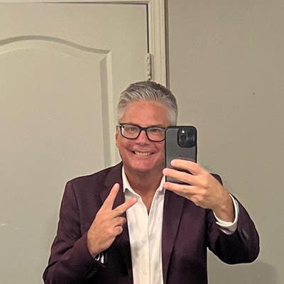 53 year old Male seeks a large room Main Photo