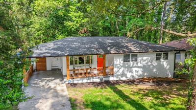 Serene Private 2 Bed 1 Bath Unit for 1700 Rent Main Photo