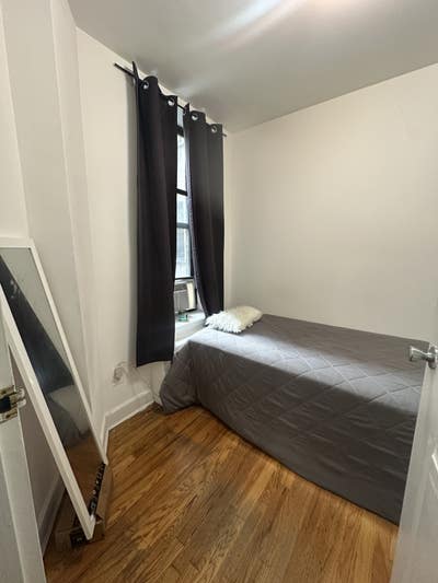 Room for rent. Main Photo