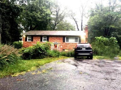 Single Room for Rent (All are Included) Main Photo