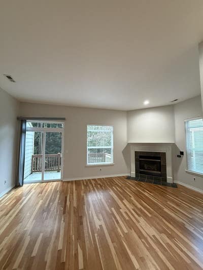 My townhome is situated in GardenHomesafe place wi Main Photo