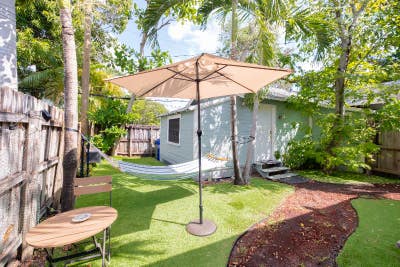 Buena Vista upper east side cottage for 2 Main Photo