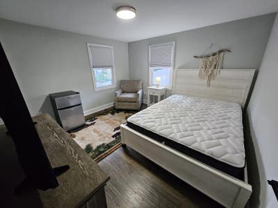 Room for Let Main Photo