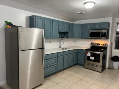 Spacious One Bedroom Main Photo