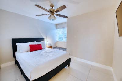 Comfy room in Charming Single Family Home | 1 Bed Main Photo