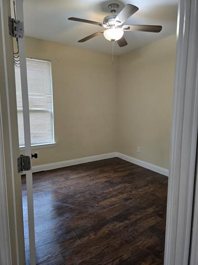 Rooms for rent move in ready! Main Photo