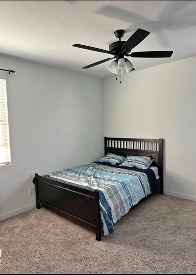 Private Room for Rent! Hassle Free Move In! Main Photo