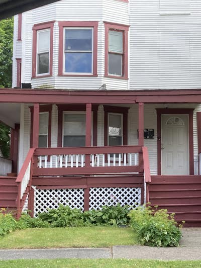 Bedrooms available spacious 4 bedroom Tipphill apt Main Photo