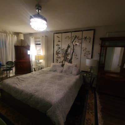 Long Beach Private Room Main Photo