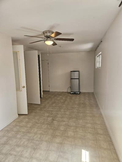Spacious Room for Rent_Quiet Area Main Photo