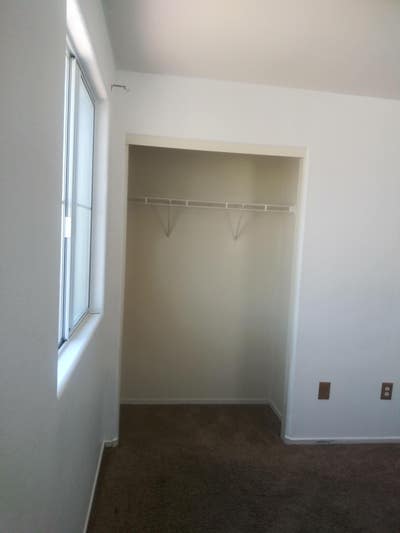 900 move in n las vegas Main Photo