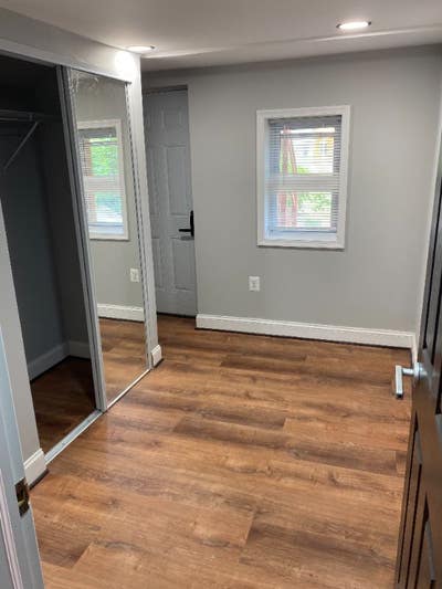 $650 Private Room For Rent (Shared Bath) Main Photo