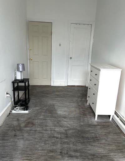 Small Room Available Main Photo