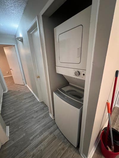 Roommate needed ASAP Main Photo